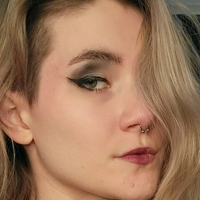adalindgrayfree Nackt