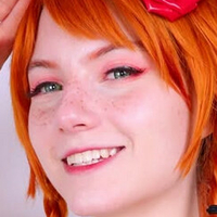 Akiko Nackt