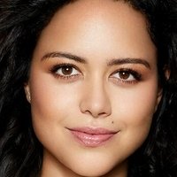 Alyssa Diaz Nackt