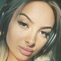 Anastasia Ciric Nackt