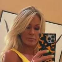 Angie Phillips Nackt