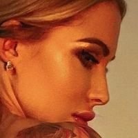 Anna Fox Nackt