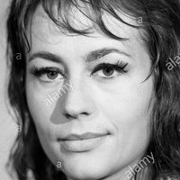 Annie Girardot Nackt