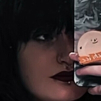 Anouchkapocalypse Nackt