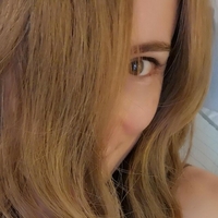 April Layne Nackt