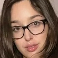 Arya Bella Nackt