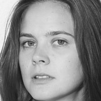 Aurélie Houguenade Nackt