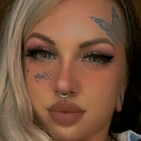 Babygoth Nackt