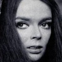 Barbara Steele Nackt