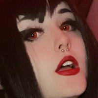 batbl00d Nackt
