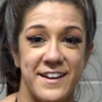 Bayley Nackt