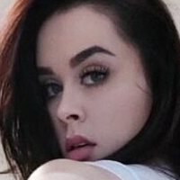 Bella Michaels Nackt