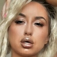 Bimbobrookelle Nackt