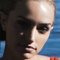 Brianne Howey Nackt