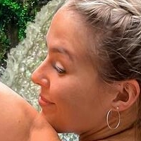 Briony Mengham Nackt