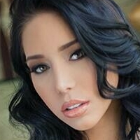 Carolina Petkoff Nackt