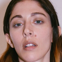Caroline Polachek Nackt