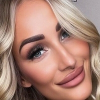 Caroline Rebenstock Nackt