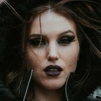 Chloe Kerley Nackt