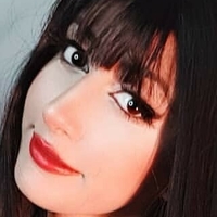 choukandii Nackt