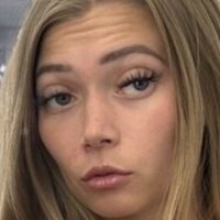 Claire Thompson Nackt