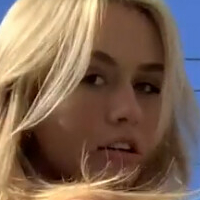 Corrin Schneider Nackt