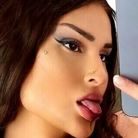 Damla Özden Nackt
