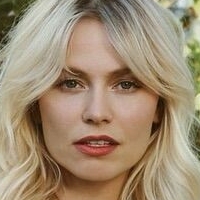 Elena Cher Nackt