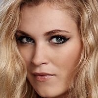 Eliza Taylor-Cotter Nackt