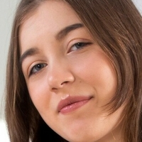 Eliza Thorn Nackt