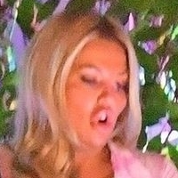 Ellie Mackenzie Nackt