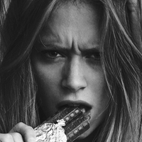Emeline Ponthieu Nackt