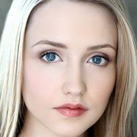 Emily Tennant Nackt