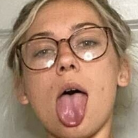 emilywillis18 Nackt