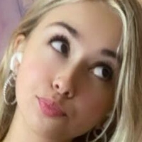 Emma Belle Nackt