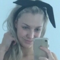 Emma Bourne Nackt