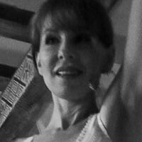Emma Rubis Nackt