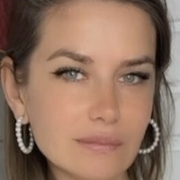 Erika Novak Nackt
