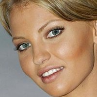 Evelina Oboza Nackt