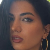 fainazuckerman Nackt