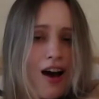 fflloowweerr Nackt