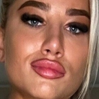 Fitness Blonde Nackt