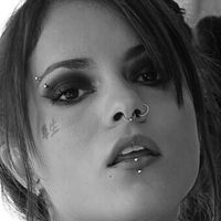 freethaizsuicide Nackt