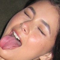 Genevieve van Dam Nackt