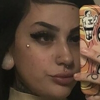 gia_string Nackt