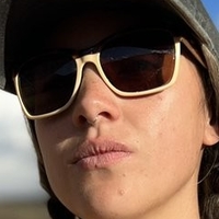 Girls With Guns Nackt