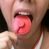 gomitaa18 Nackt