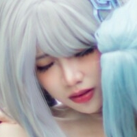 美月 HKxSYR Nackt