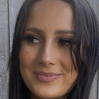 Innika Hodgson Nackt