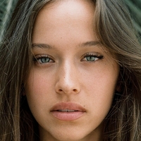 Isabella Mathers Nackt